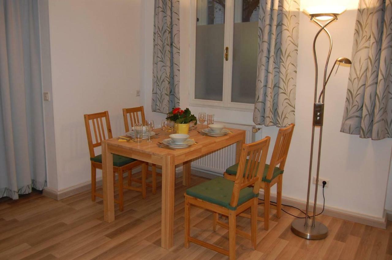 Wiener Ferienwohnung Esterno foto